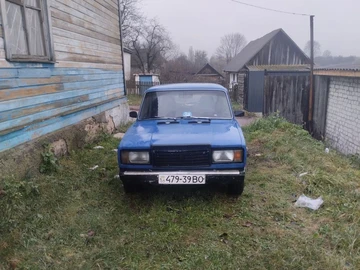 Авто ВАЗ 2107 1989 № 8222392