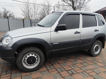 Авто Chevrolet Niva 2015 № 8222416