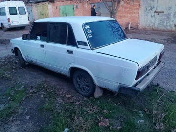 Авто ВАЗ 2105 1991 № 8222424