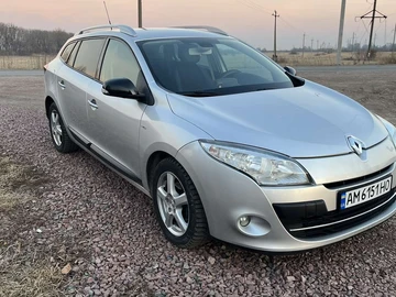 Авто Renault Megane 2011 № 8222492