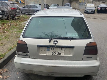 Авто Volkswagen Golf 1996 № 8222512