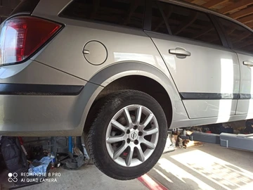 Авто Opel Astra 2005 № 8222534
