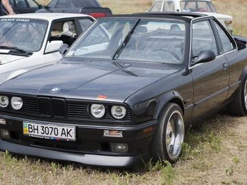 Авто BMW 3 Серия 1985 № 8222972
