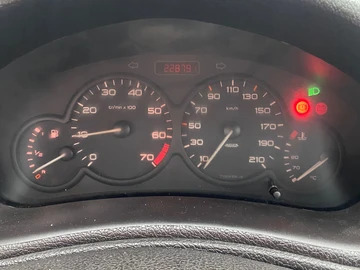 Авто Peugeot 206 2003 № 8223377
