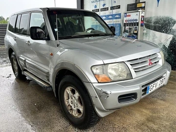 Авто Mitsubishi Pajero 2000 № 8223391