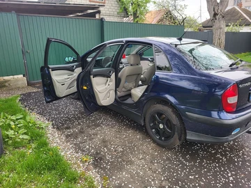 Авто Citroen C5 2002 № 8223530