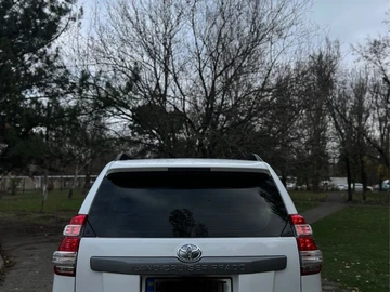Авто Toyota Land Cruiser Prado 150 2014 № 8223568