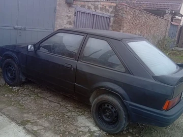 Авто Ford Escort 1984 № 8223589