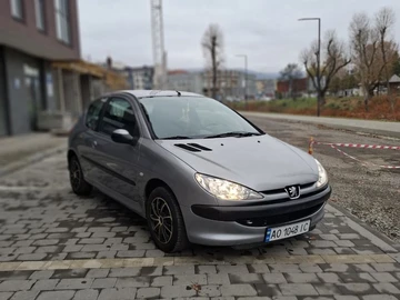 Авто Peugeot 206 2004 № 8223593