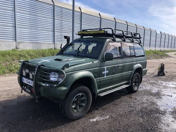 Авто Mitsubishi Pajero 1993 № 8223678