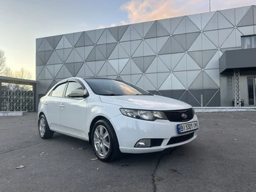 Авто KIA Cerato Forte  2011 № 8223679