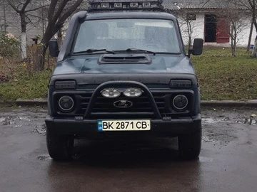 Авто ВАЗ 21214 2009 № 8223696