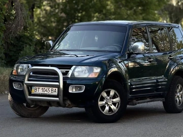 Авто Mitsubishi Pajero 2001 № 8224049