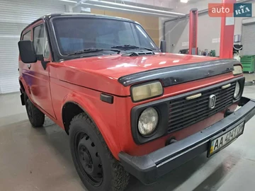 Авто ВАЗ 2121 1993 № 8224053