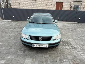 Авто Volkswagen Passat Sedan 1999 № 8224059