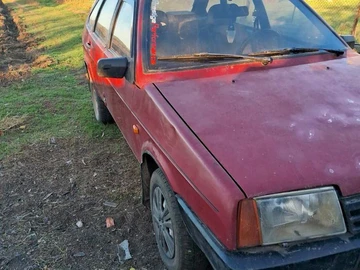 Авто ВАЗ 2109 1991 № 8224091