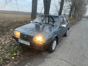 Авто ВАЗ 2109 2002 № 8224133