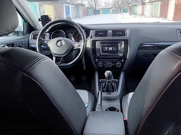 Авто Volkswagen Jetta 2016 № 8224259