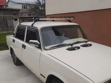 Авто ВАЗ 2107 1987 № 8224316