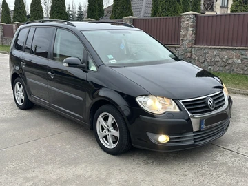 Авто Volkswagen Touran 2008 № 8224363