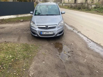 Авто Opel Zafira 2010 № 8224446