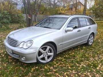 Авто Mercedes 220 2004 № 8224449