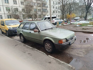 Авто Ford Escort 1986 № 8224462