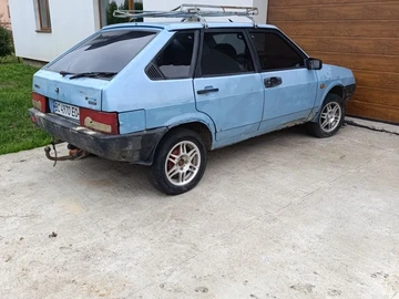 Авто ВАЗ 2109 1987 № 8224544