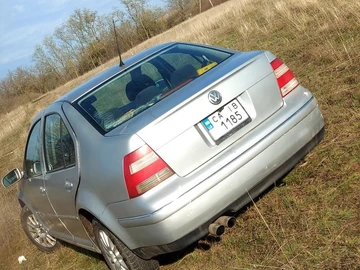 Авто Volkswagen Jetta 2003 № 8224609