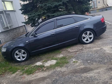 Авто Audi A6 2004 № 8224625