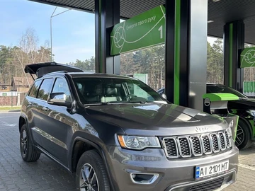 Авто Jeep Grand Cherokee 2017 № 8224655