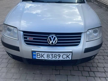 Авто Volkswagen Passat Variant 2002 № 8224816