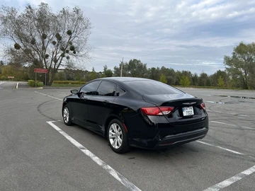 Авто Chrysler 200 2016 № 8224818