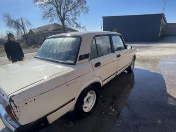 Авто ВАЗ 2107 1991 № 8224822