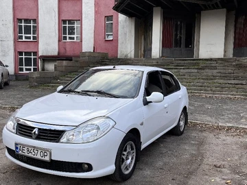 Авто Renault Clio Symbol 2012 № 8224968