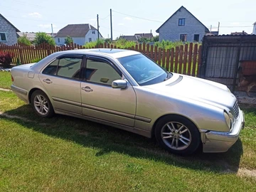 Авто Mercedes E Серия 2001 № 8224995
