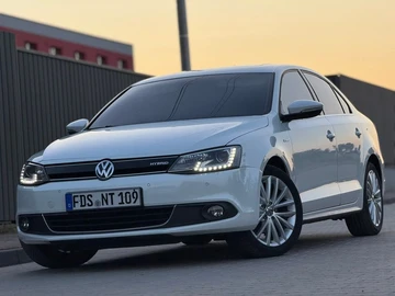 Авто Volkswagen Jetta 2013 № 8225216
