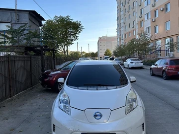Авто Nissan Leaf 2014 № 8225267