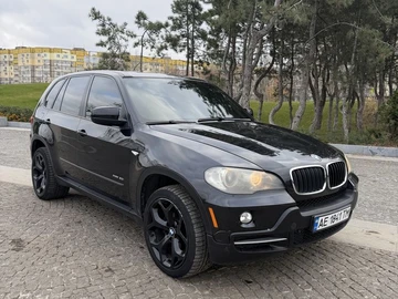 Авто BMW X5 2010 № 8225448