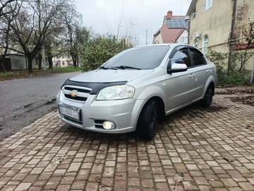 Авто Chevrolet Aveo 2008 № 8225504