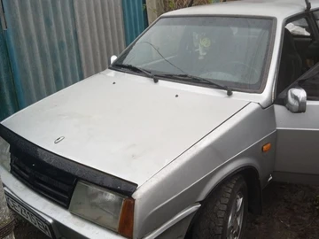 Авто ВАЗ 21099 1993 № 8225591