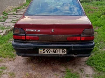 Авто Renault 19 1992 № 8225712