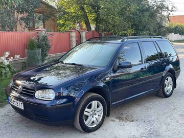 Авто Volkswagen Golf 2000 № 8225735