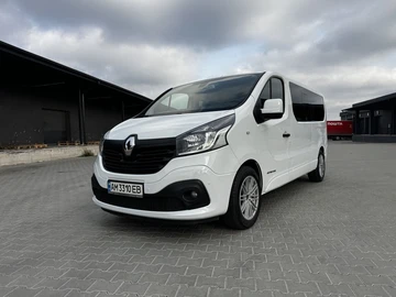 Авто Renault Trafic 2015 № 8225744