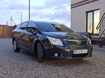 Авто Toyota Avensis 2010 № 8225814