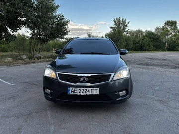 Авто KIA Cee X27 D 2010 № 8226222