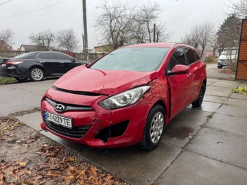 Авто Hyundai I30 2013 № 8226238