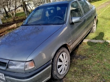 Авто Opel Vectra 1995 № 8226338