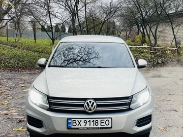 Авто Volkswagen Tiguan 2014 № 8226347