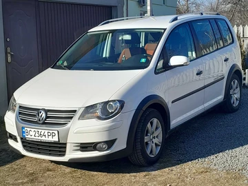 Авто Volkswagen Touran 2007 № 8226491
